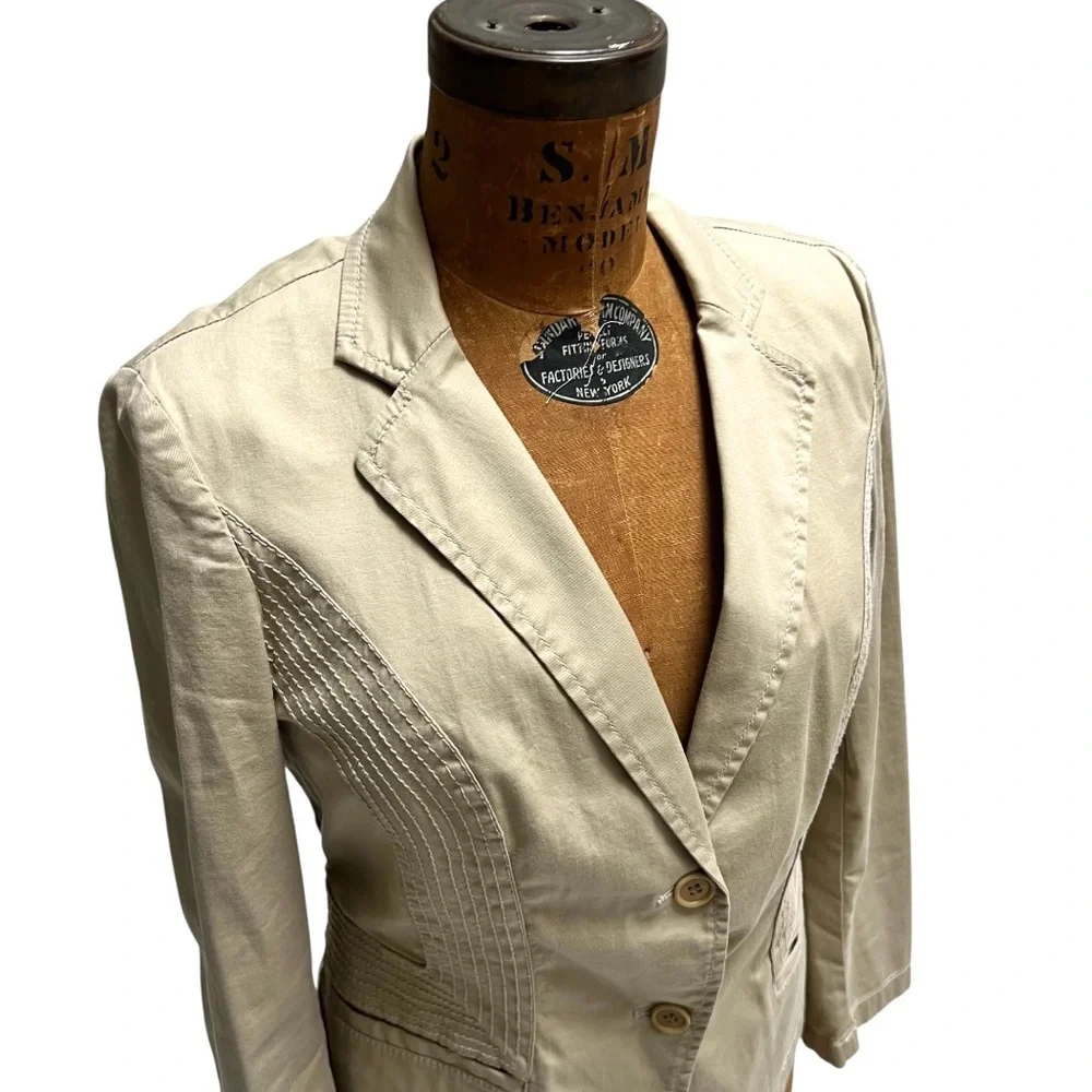 DKNY Tan Cropped Blazer Cotton Fitted Office Carrier Preppy Academia‎ Minimalist